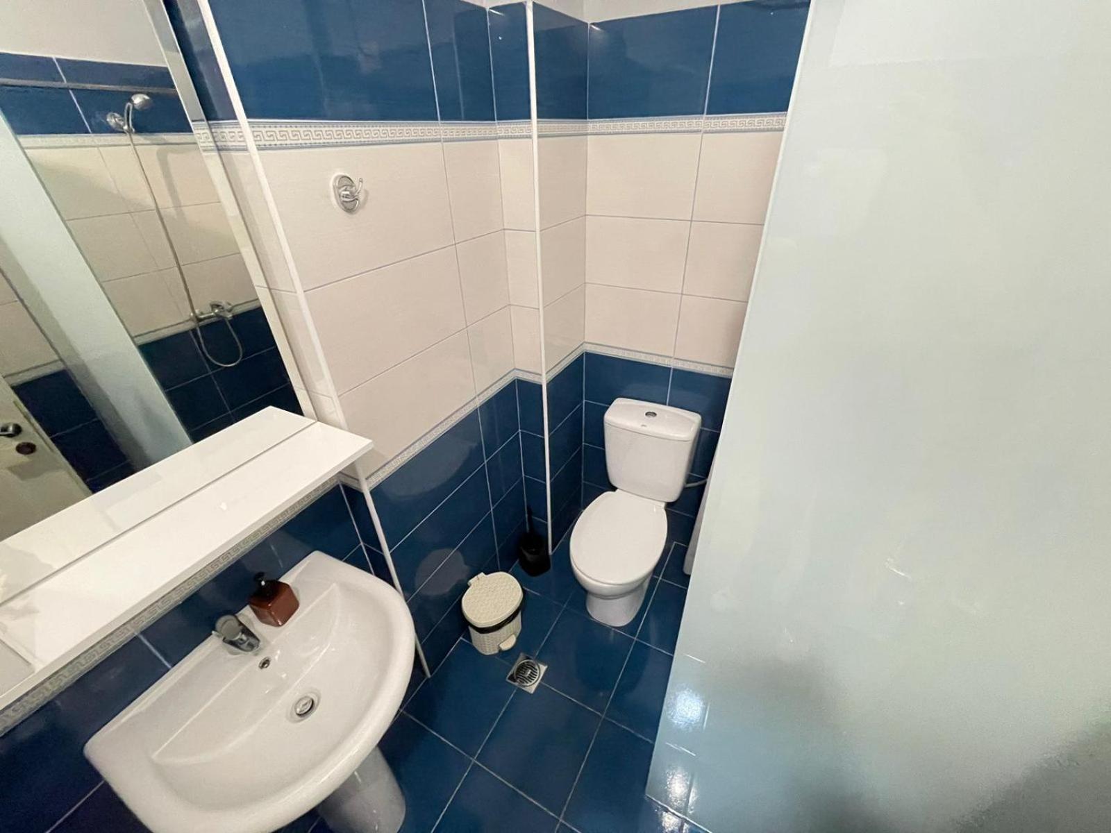 Xhemi'S Apartment Sarandë エクステリア 写真